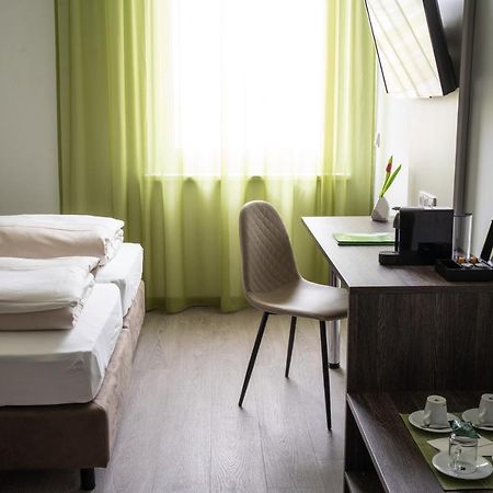 Eee Hotel Graz Pirka Εξωτερικό φωτογραφία
