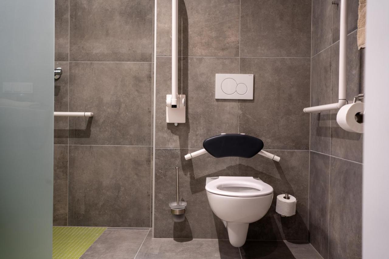 Eee Hotel Graz Pirka Εξωτερικό φωτογραφία